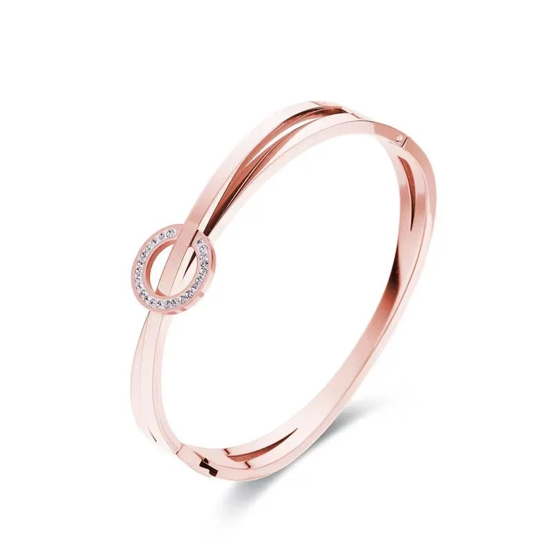 jewelvyn Rose Gold Plated Studded With Zircoina Diamond With Rose Gold Bracelate