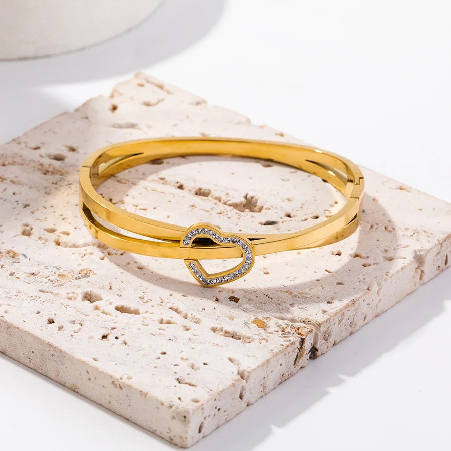 jewelvyn Gold Plated Studded With Zircoina Diamond With Gold Bracelate