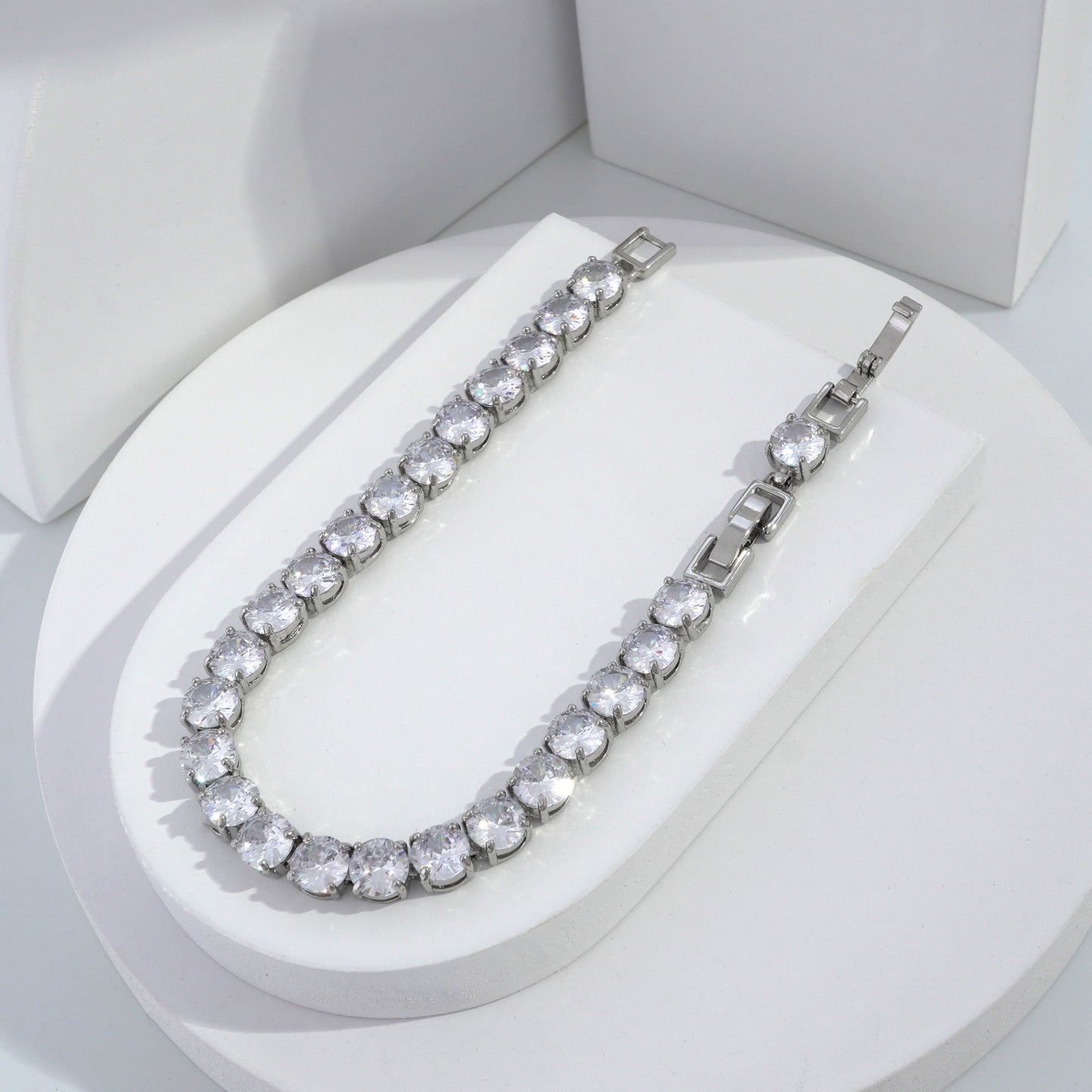 jewelvyn Silver Plated Studded With Zircoina Diamond With Silver Bracelate