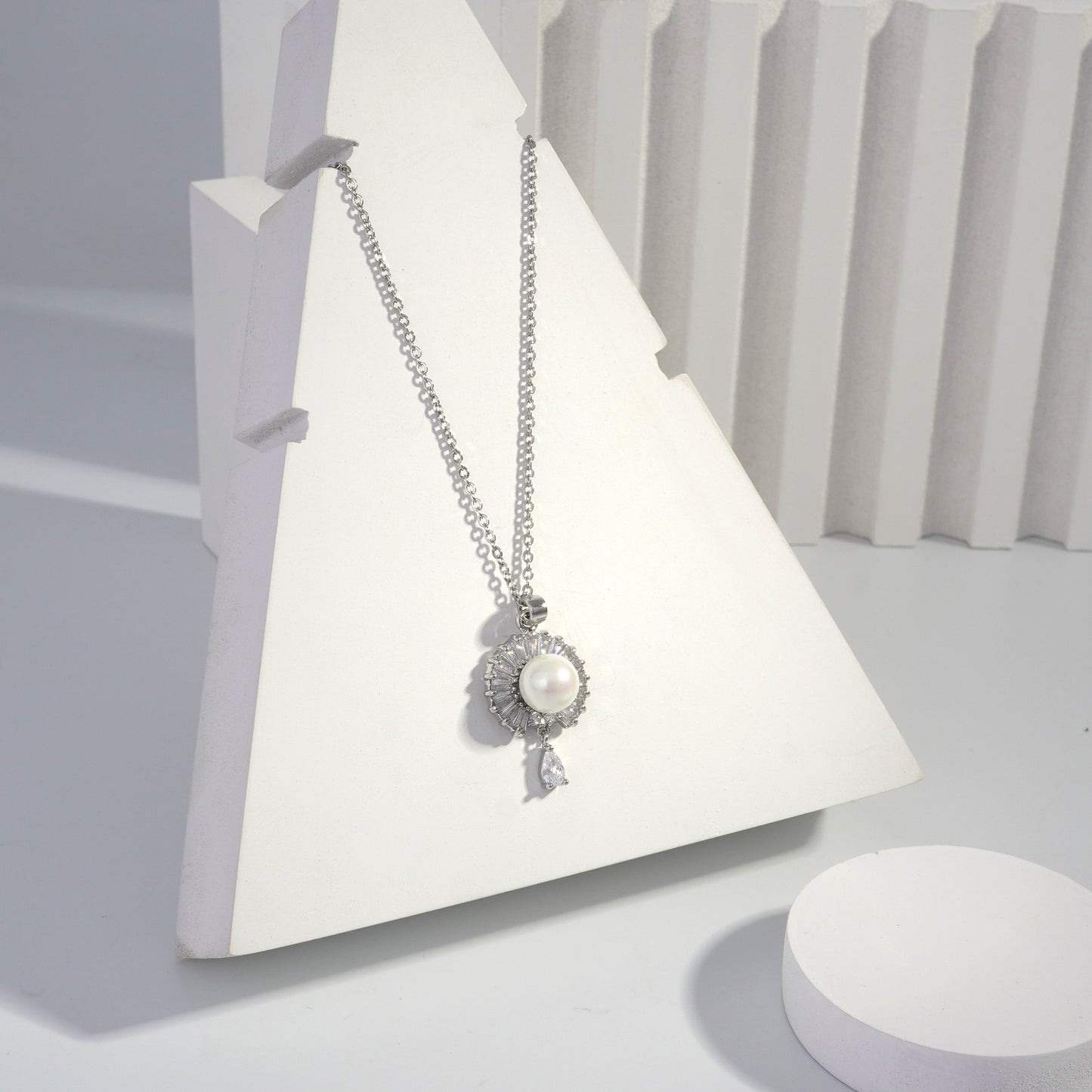jewelvyn Silver Plated Studded With Zirconia Diamonds Silver Chain Pendant