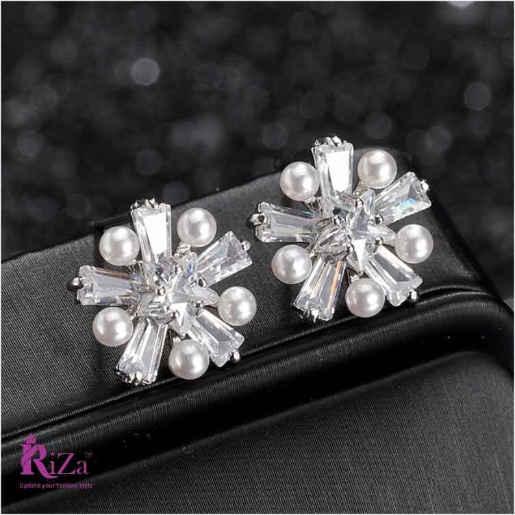 jewelvyn Silver Plated Studded With Zirconia Diamond Earring