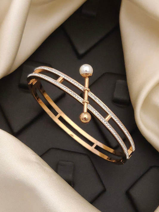 jewelvyn Rose Gold Bracelate