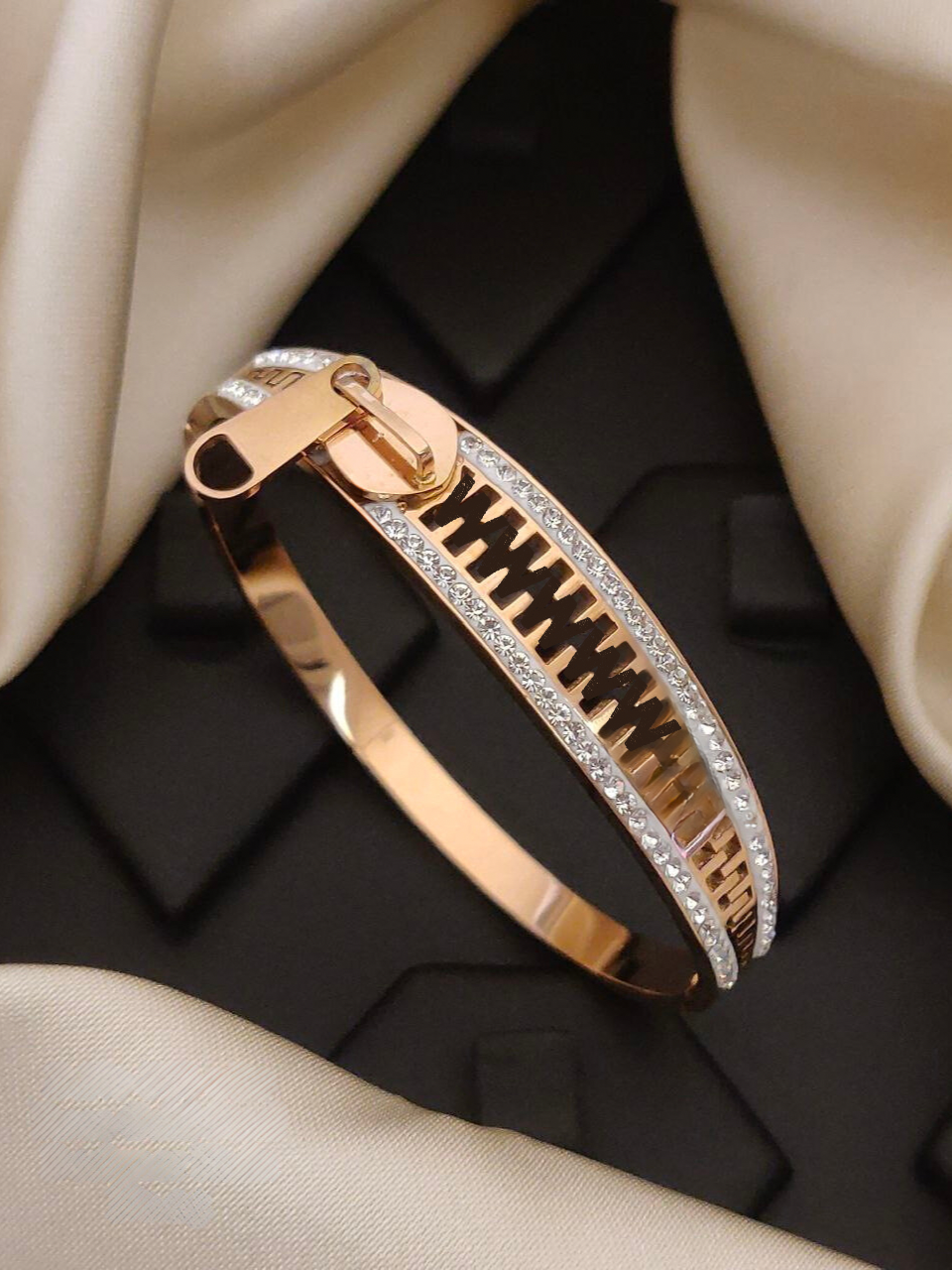 jewelvyn Rose Gold Plated Studded With Zircoina Diamond With Rose Gold Bracelate