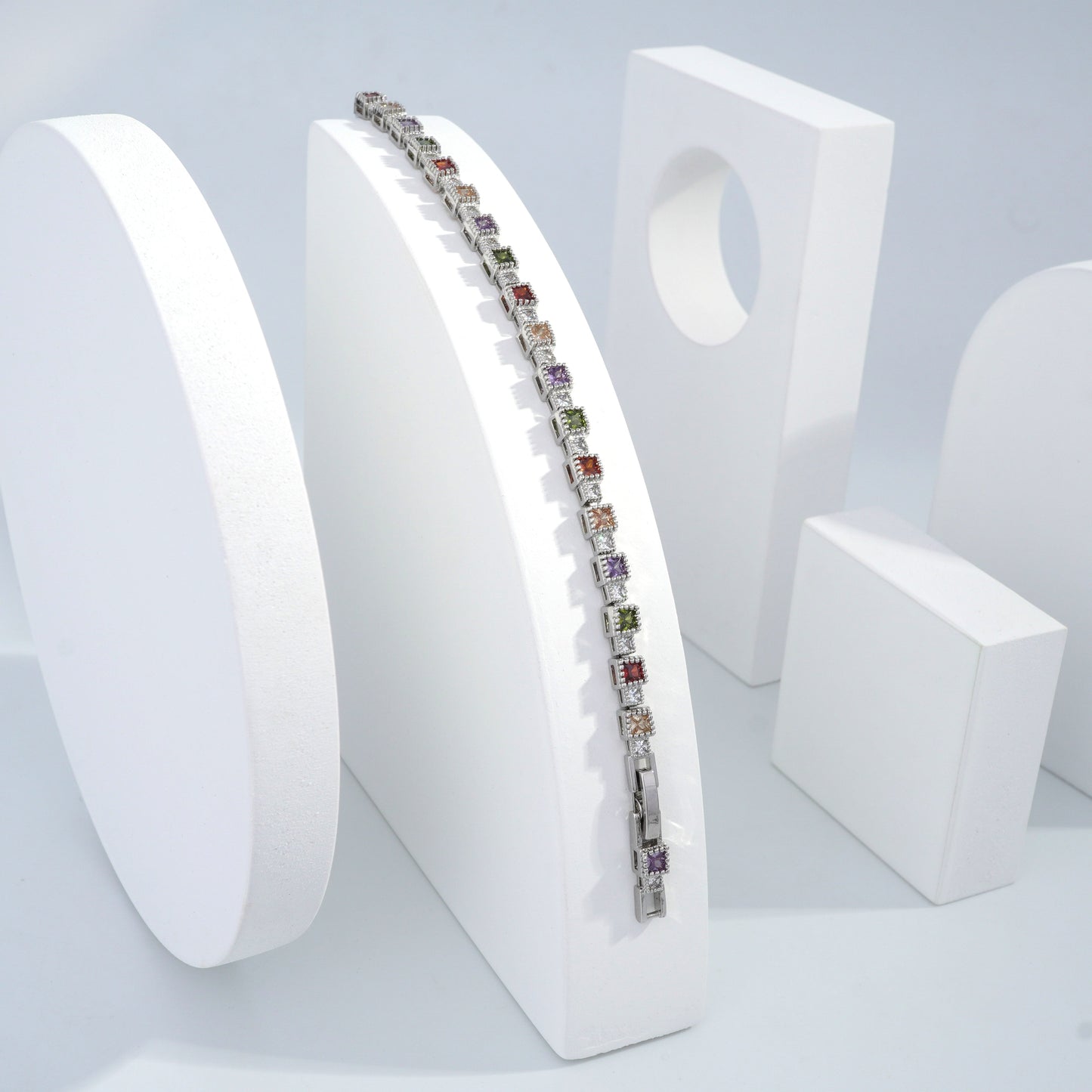 Jewelvyn Silver Plated Studded With Zircoina Diamond With Silver Bracelate
