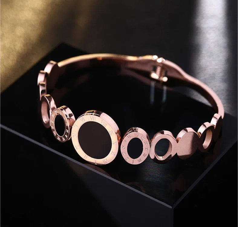 jewelvyn Rose Gold Plated Studded With Rose Gold Bracelate