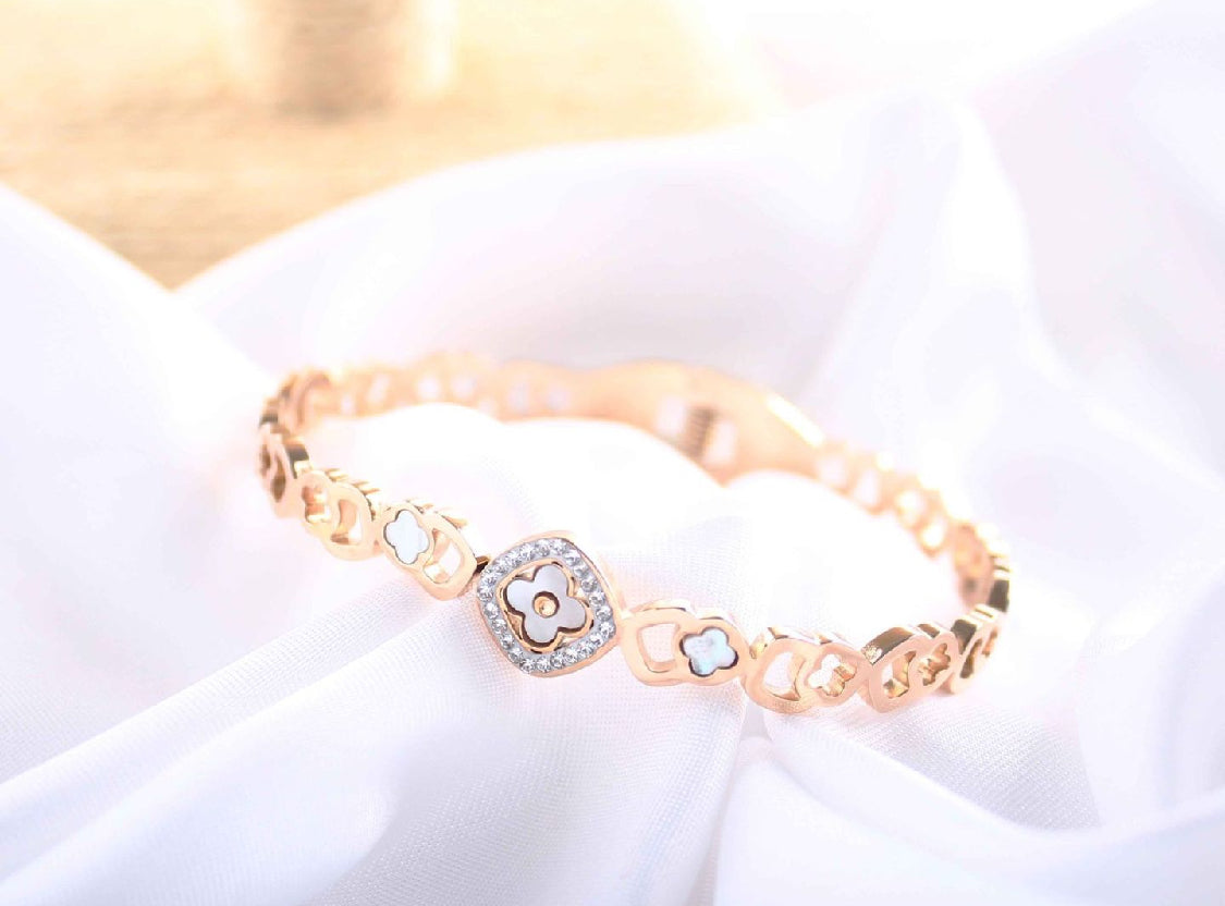 jewelvyn Rose Gold Plated Studded With Zircoina Diamond With Rose Gold Bracelate