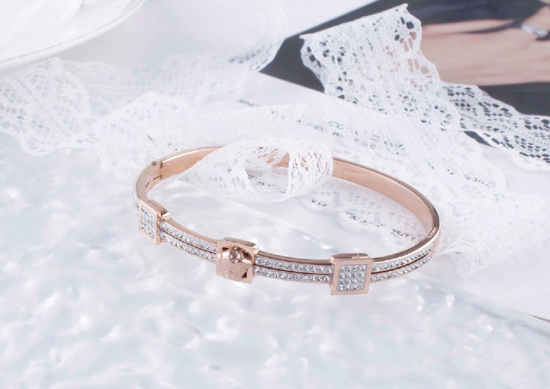 jewelvyn Rose Gold Plated Studded With Zircoina Diamond With Rose Gold Bracelate