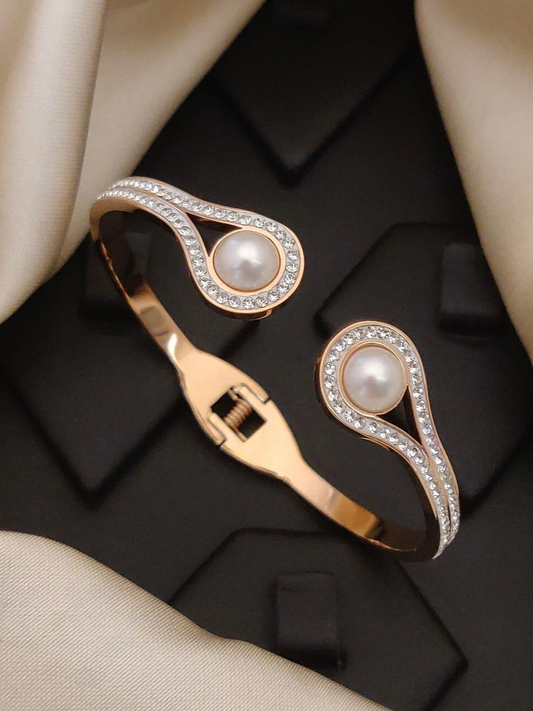 jewelvyn Rose Gold Plated Studded With Zircoina Diamond With Rose Gold Bracelate