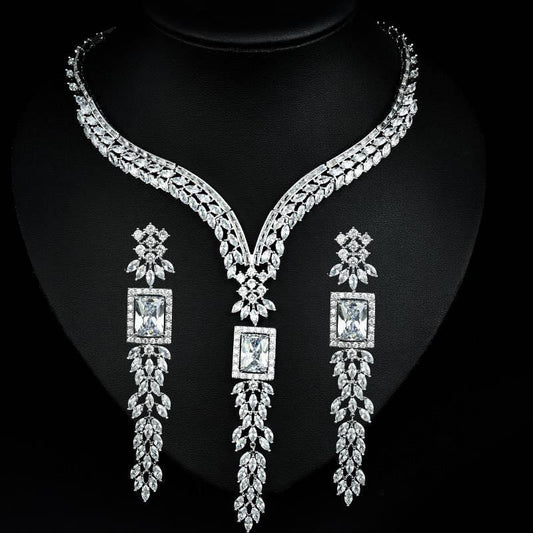 jewelvyn Silver Plated Studded With Zirconia Diamond Necklace