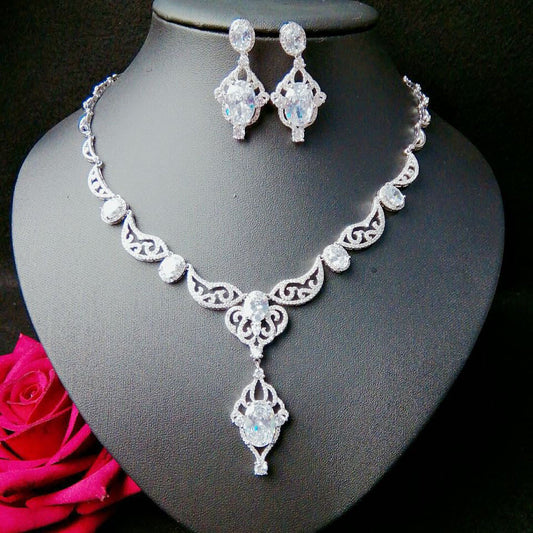 jewelvyn Silver Plated Studded With Zirconia Diamond Necklace