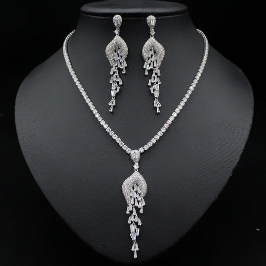 jewelvyn Silver Plated Studded With Zirconia Diamond Necklace