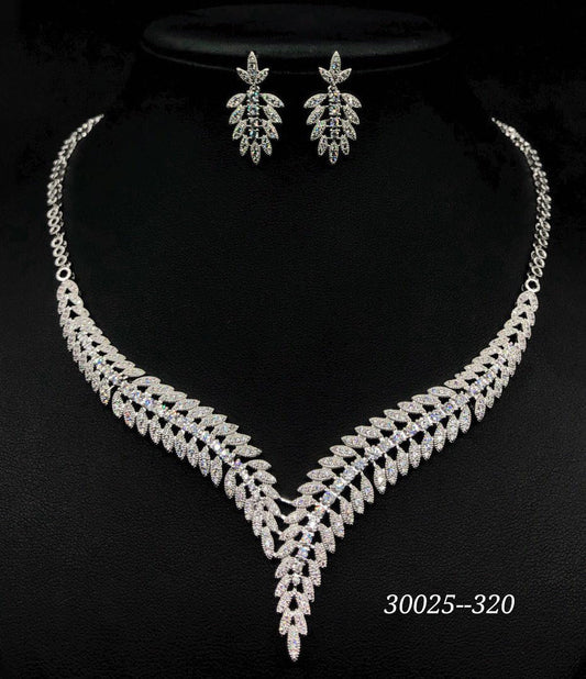 jewelvyn Silver Plated Studded With Zirconia Diamond Necklace