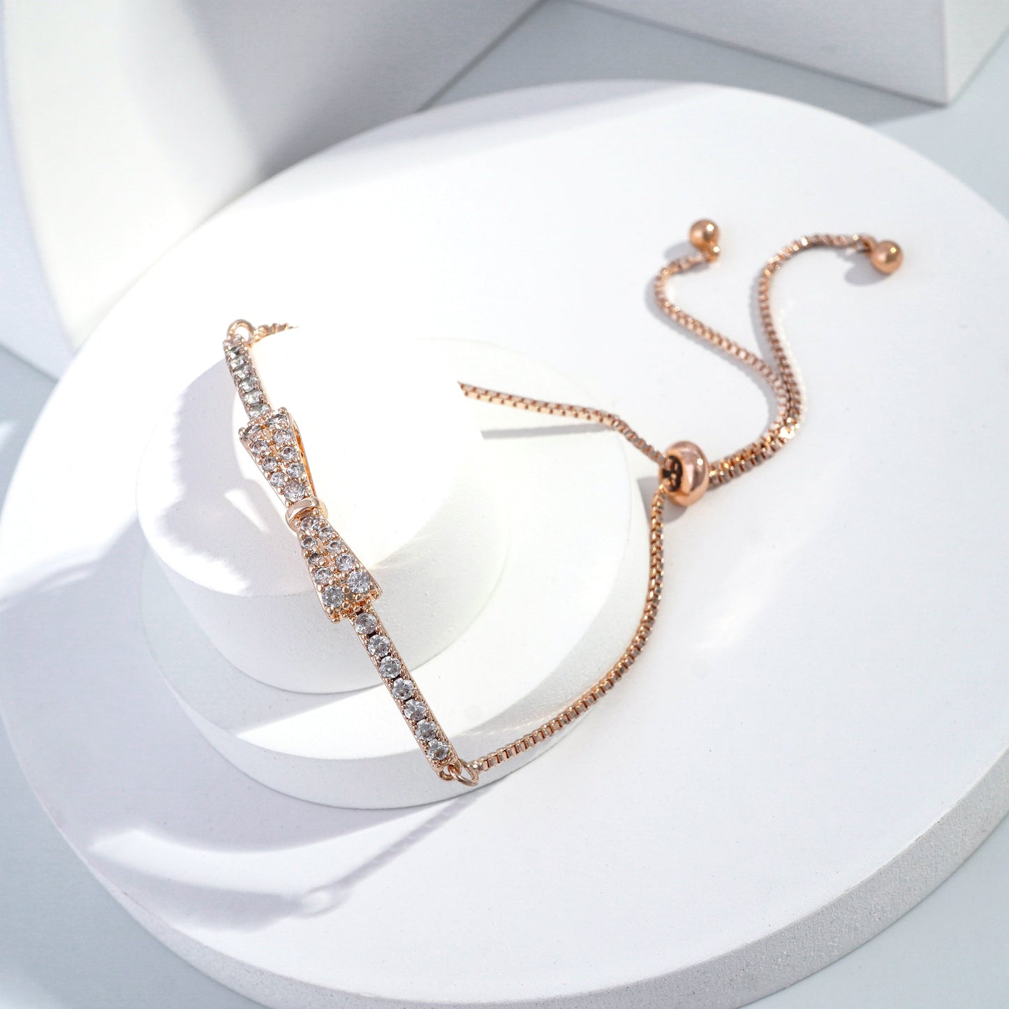 Jewelvyn Rose Gold Plated Studded With Zircoina Diamond With Rose Gold Bracelate