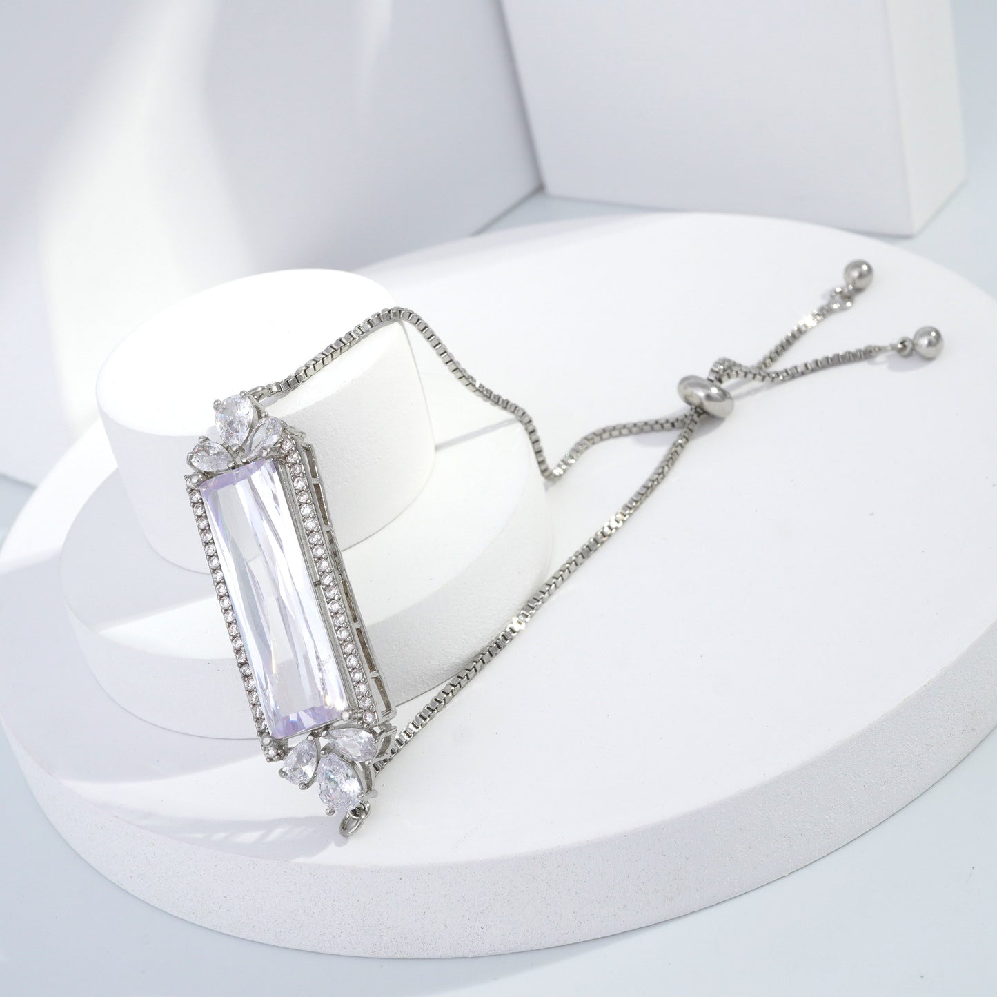 jewelvyn Silver Plated Studded With Zircoina Diamond With Silver Bracelate
