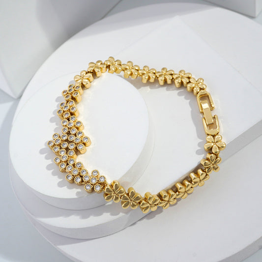 jewelvyn Gold Plated Studded With Zircoina Diamond With Gold Bracelate