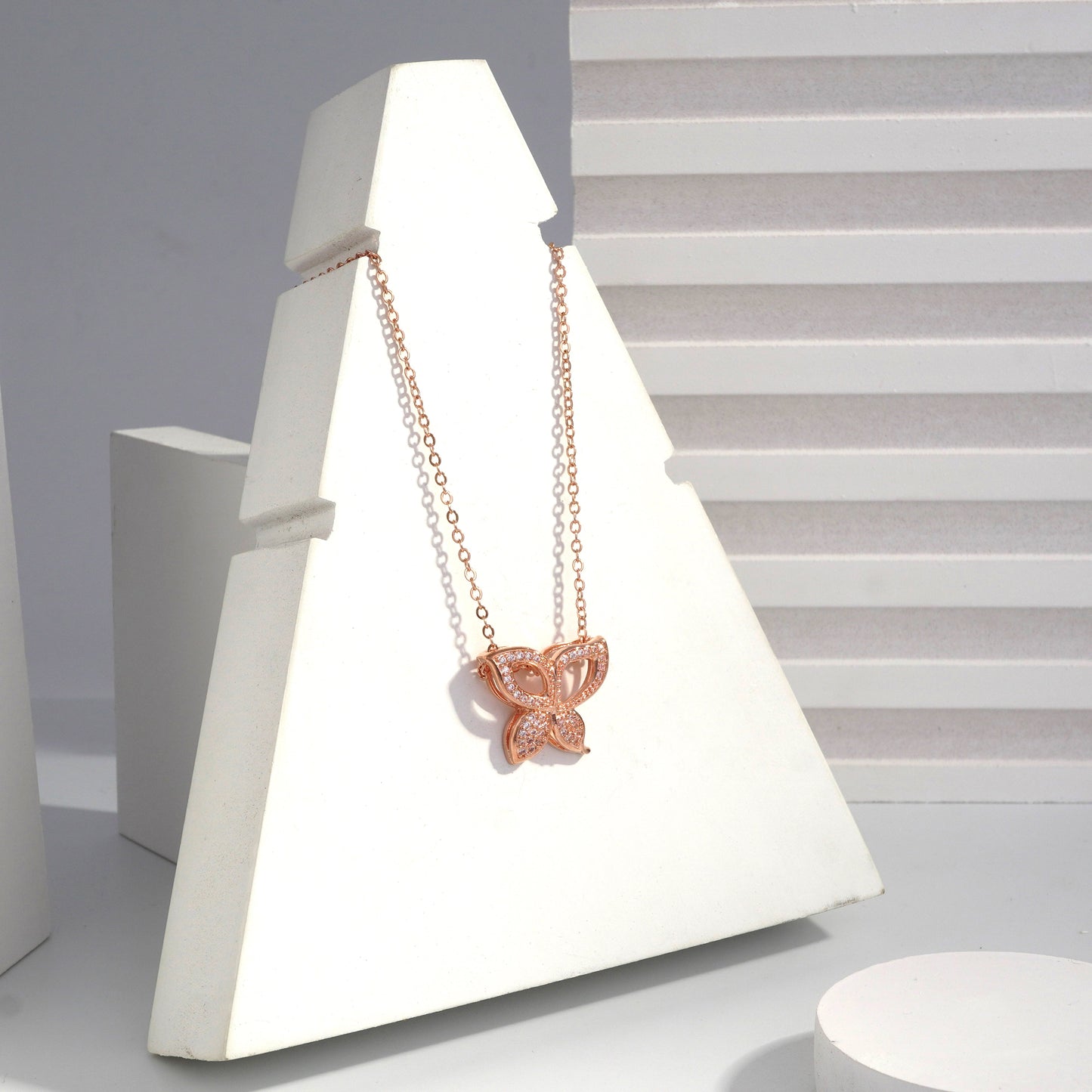 jewelvyn Rose Gold Plated Studded With Zirconia Diamonds Rose Gold Chain Pendant