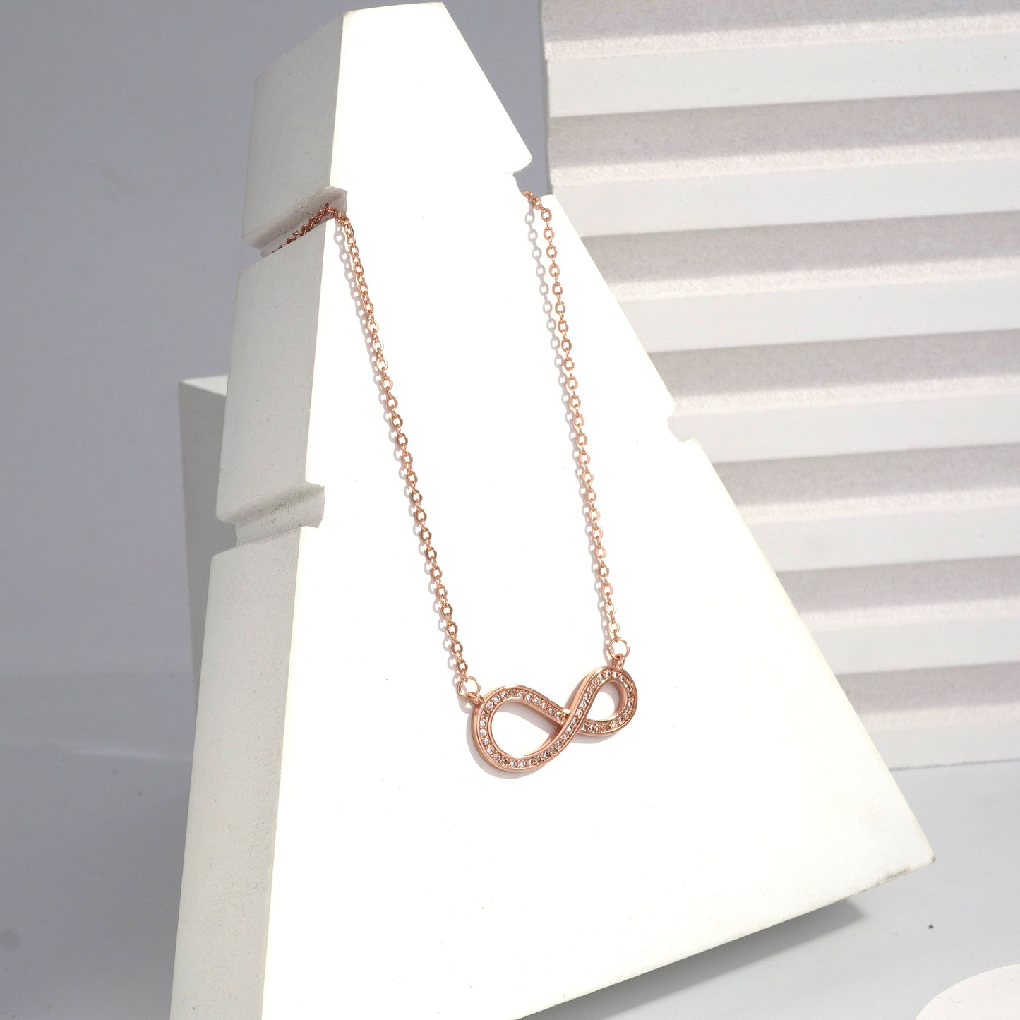 jewelvyn Rose Gold Plated Studded With Zirconia Diamonds Rose Gold Chain Pendant